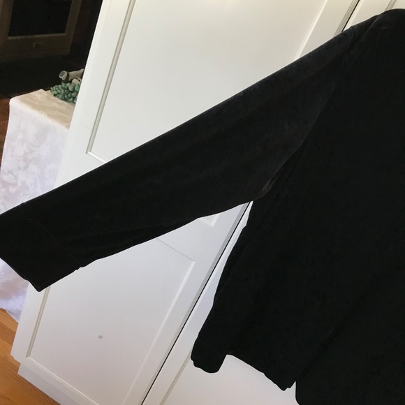 Velvet Tunic Black 3X VILLAGER SIGNATURE By LIZ CLAIBORNE V-Neck Women’s Size 3X - Picture 3 of 16